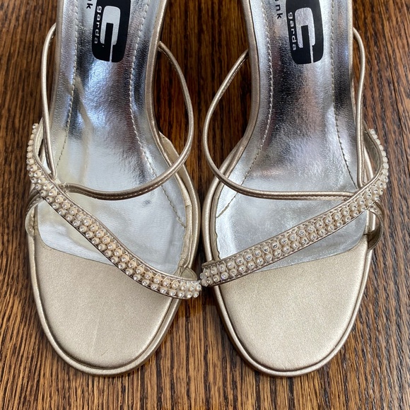 Del Garda Heel Sandals - Sz 6.5 - Picture 6 of 16